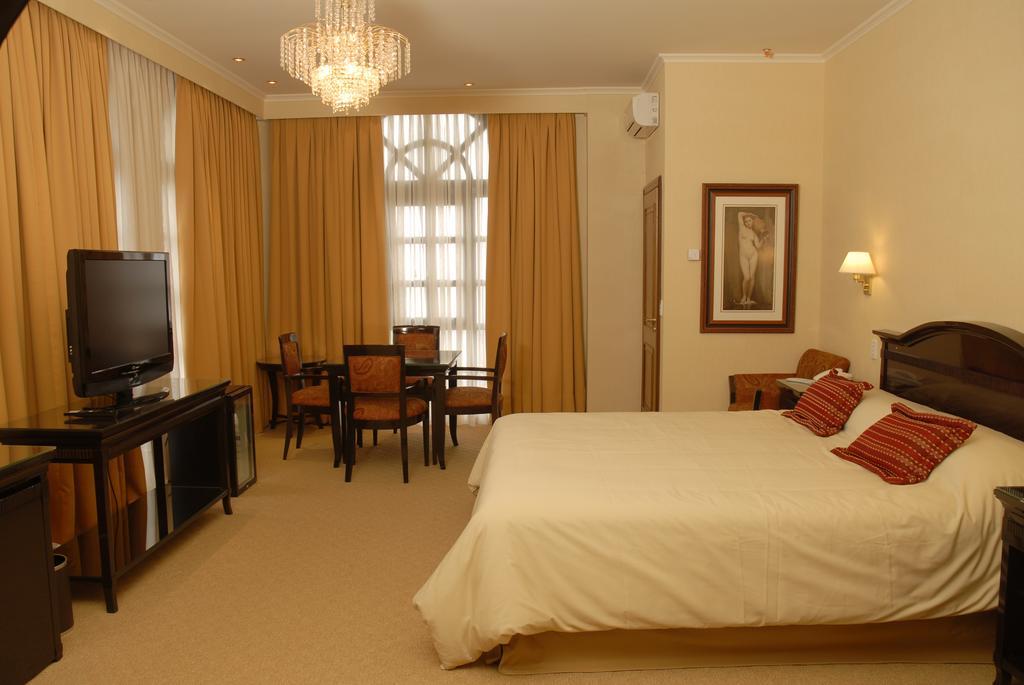 Status Hotel Río Grande Room photo